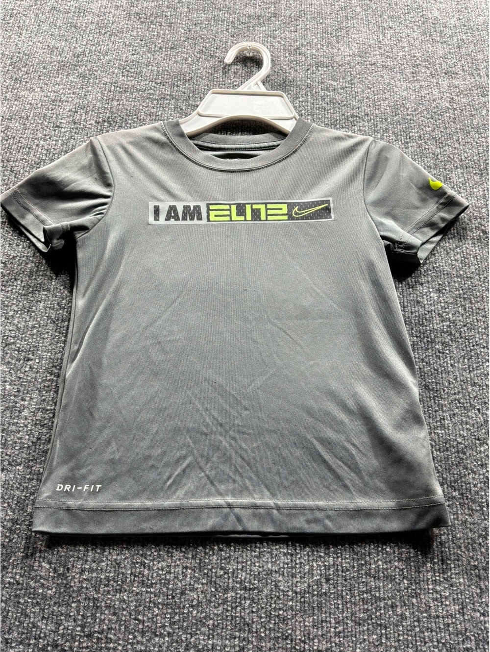 Nike I Am Elite Dri-Fit Gray Athletic T-Shirt Youth Size Medium